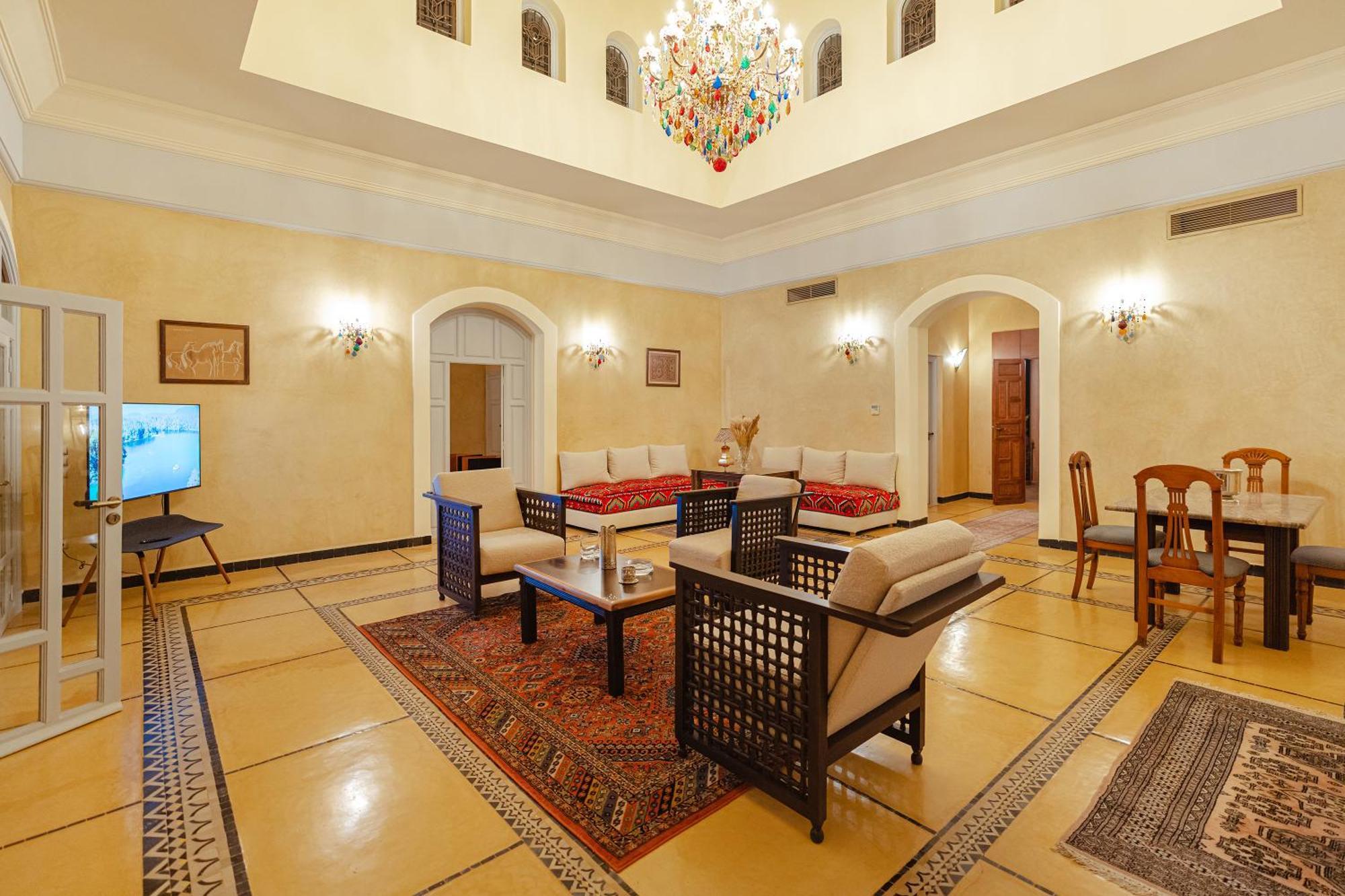 Hotel Palais Alcazar Ouled Jelal Exterior foto